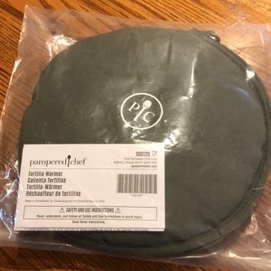 Pampered Chef Tortilla Warmer